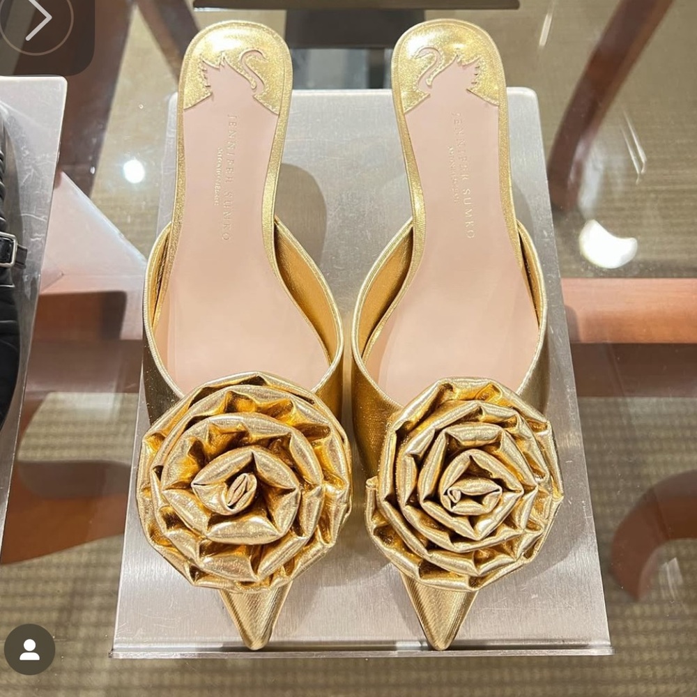 NWOB $129 Antonio Melani x Jennifer Sumko Jensy Metallic Flower Dress Mules - Picture 2 of 10